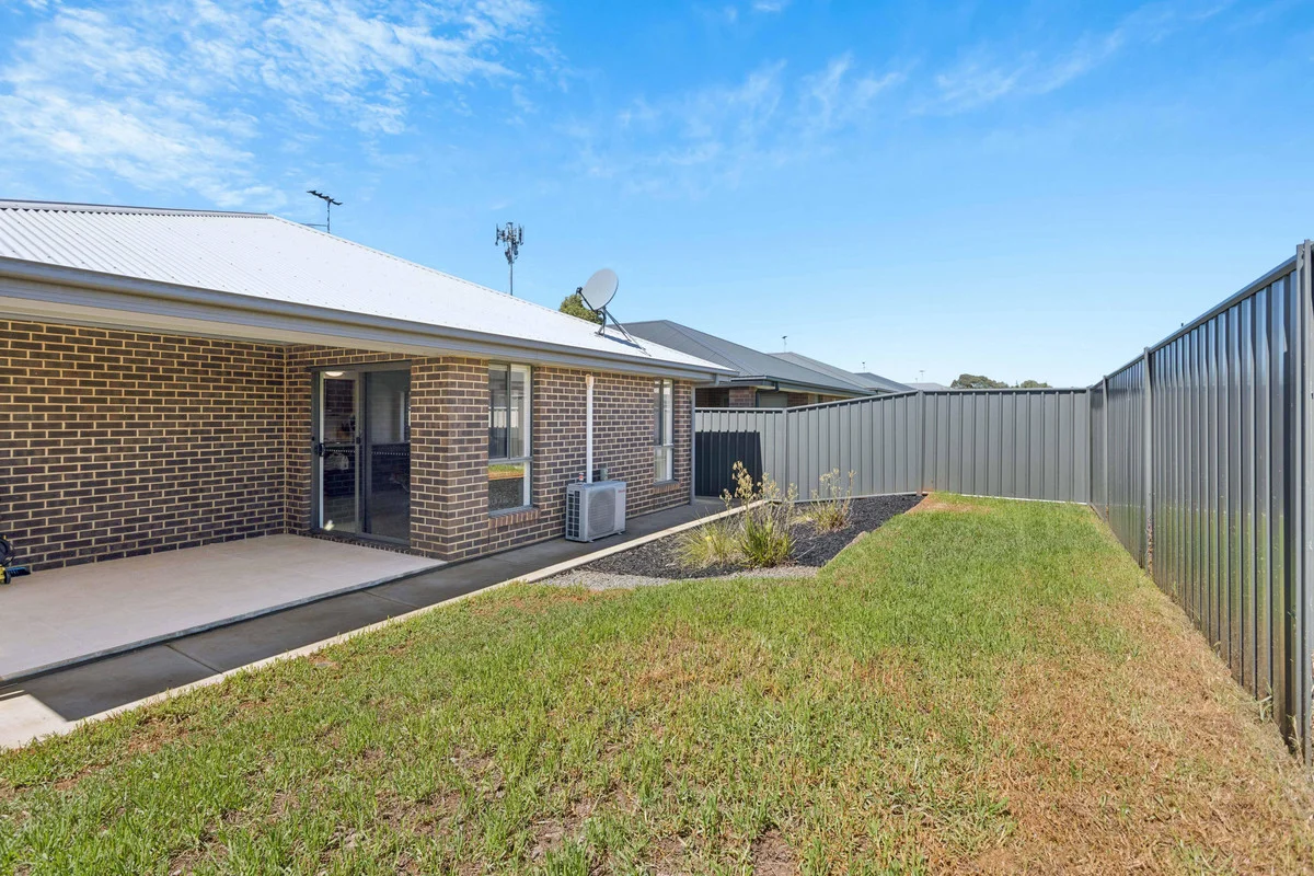 Additional image 13 of 220 President Avenue, Andrews Farm SA 5114