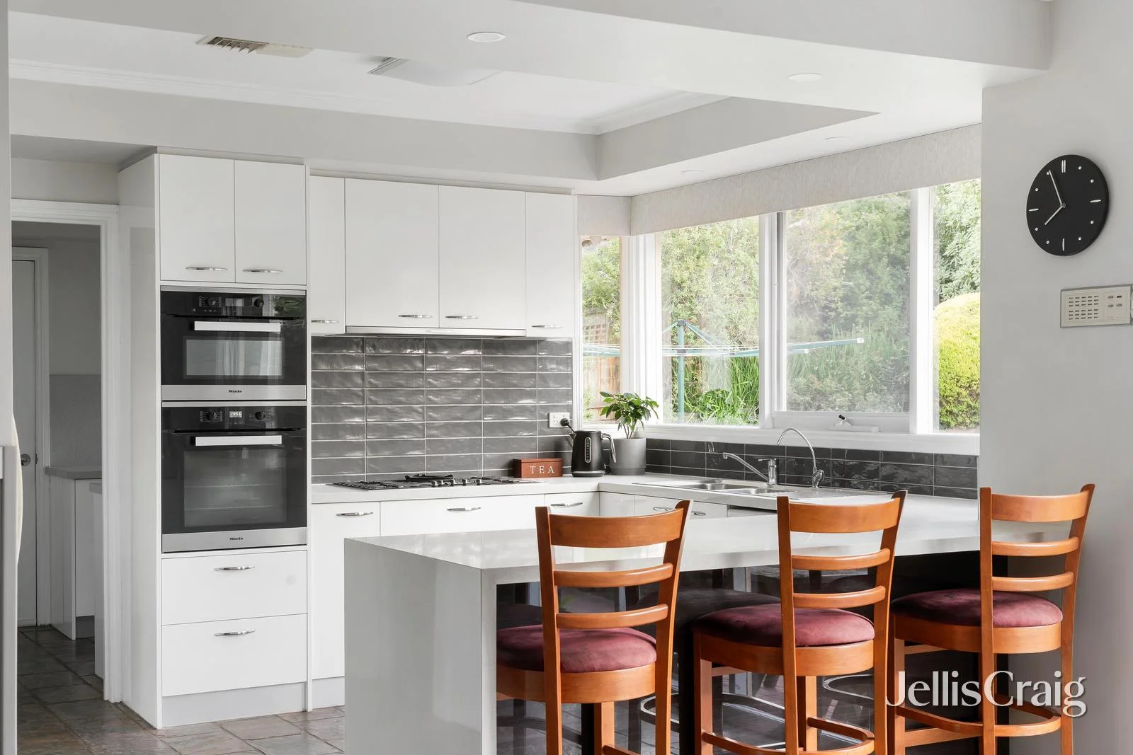 Additional image 4 of 25 Erinne Court, St Helena VIC 3088