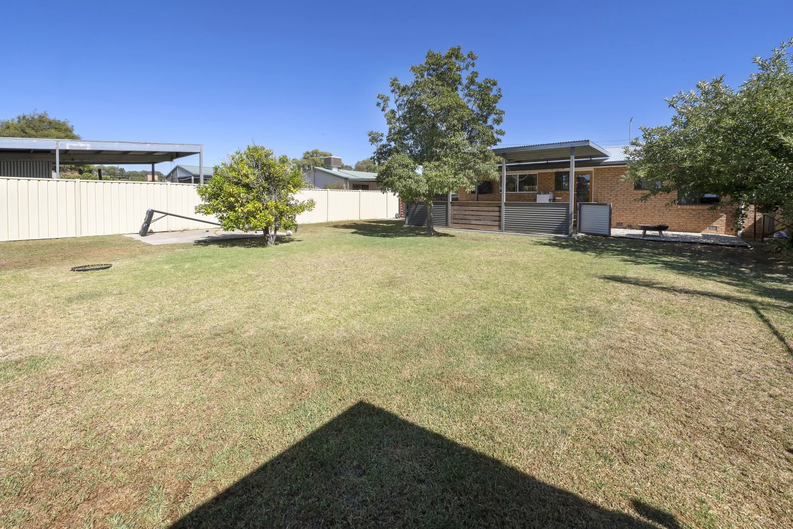 Additional image 20 of 10 Jacaranda Crescent, Lake Boga VIC 3584