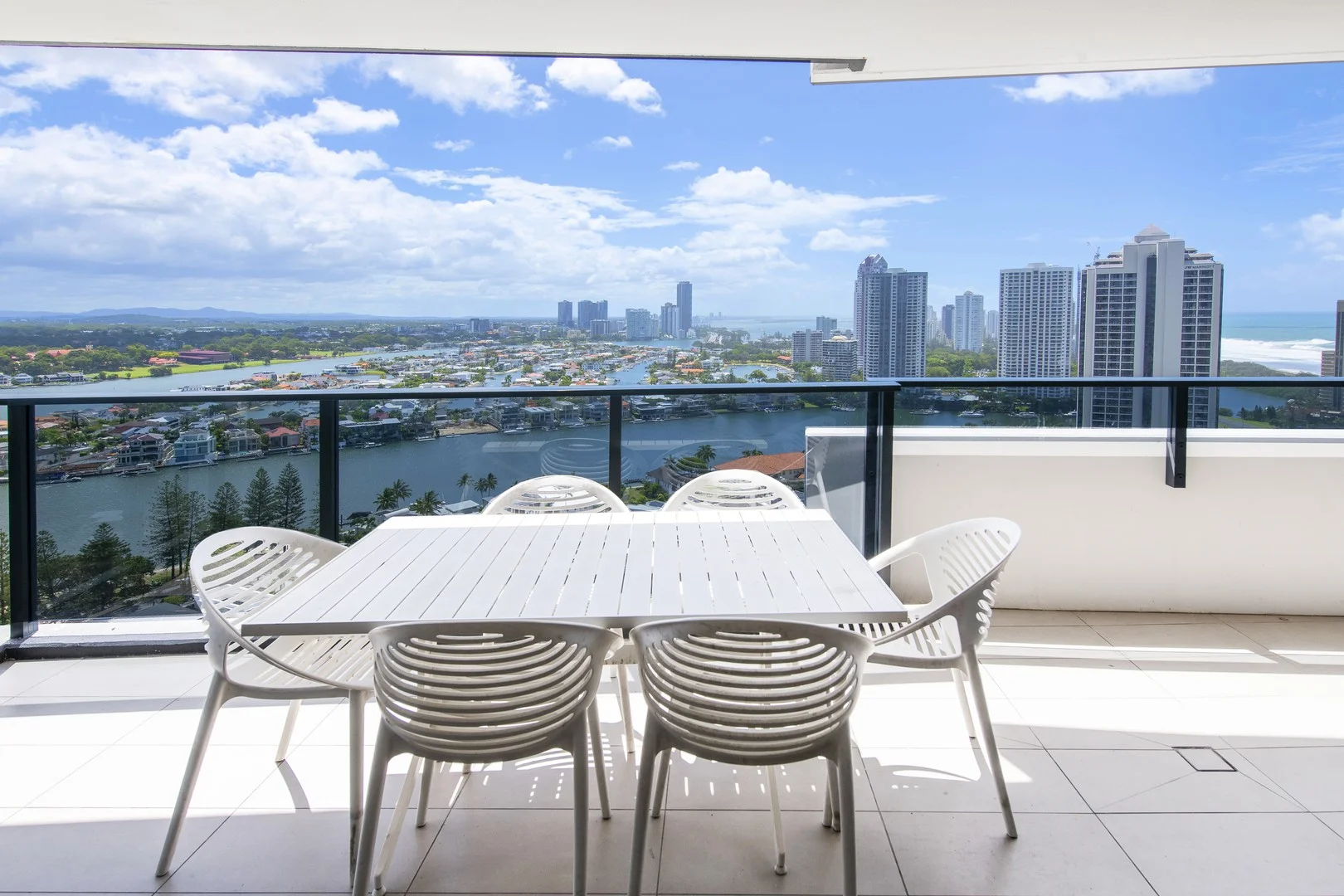 2502/9 Norfolk Avenue, Surfers Paradise QLD 4217