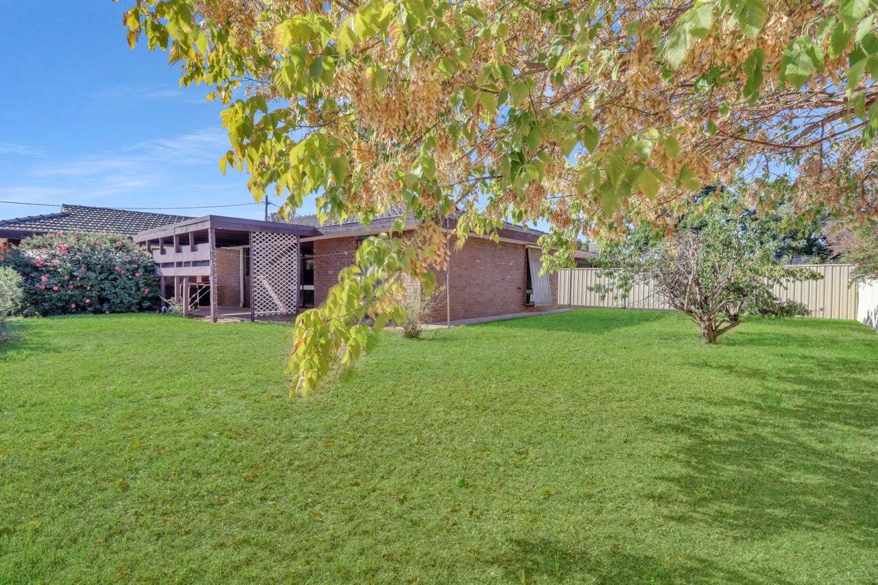 Additional image 2 of 13 Watson Crt, Deniliquin NSW 2710