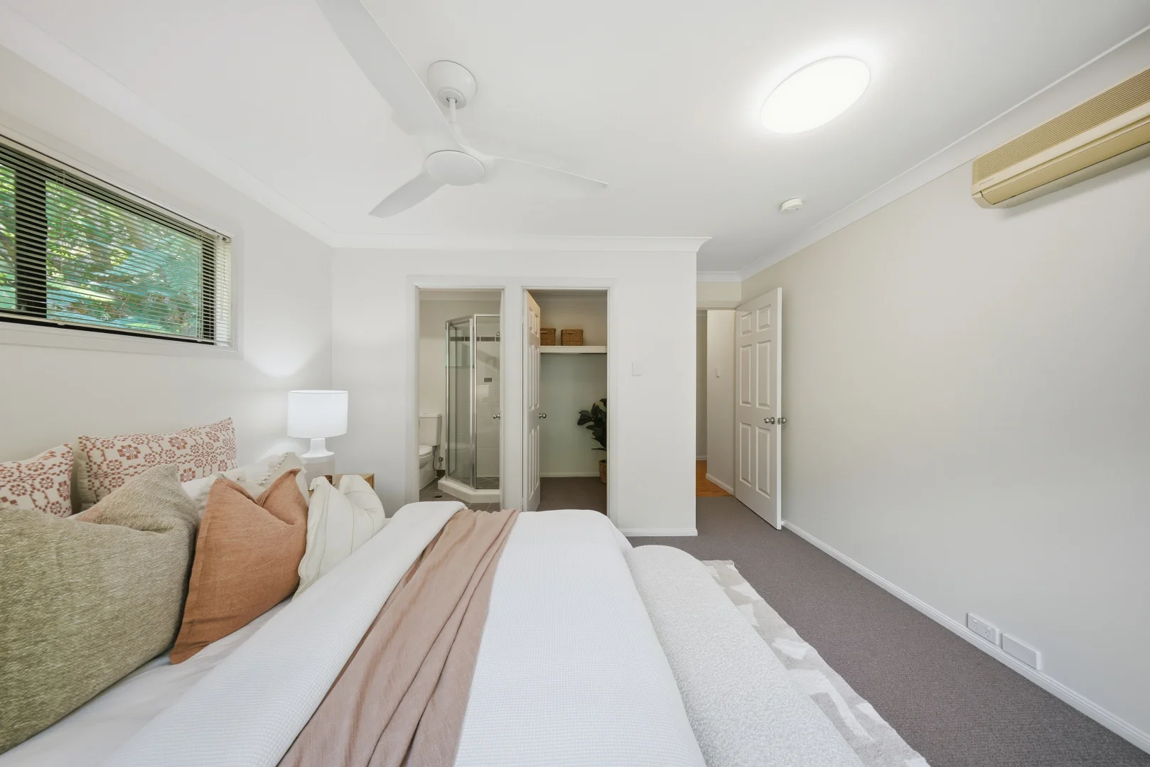 Additional image 13 of 2/6 Grange Court, Castle Hill QLD 4810