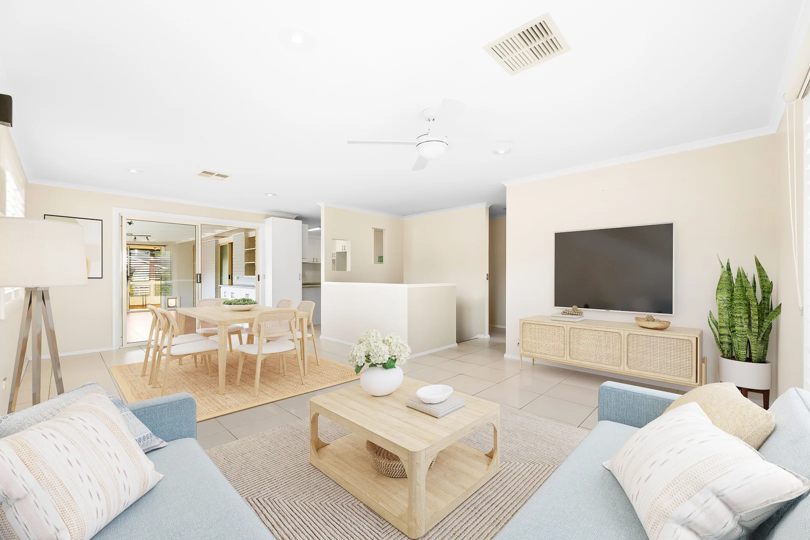 Additional image 3 of 10 Crinum Place, Catalina NSW 2536