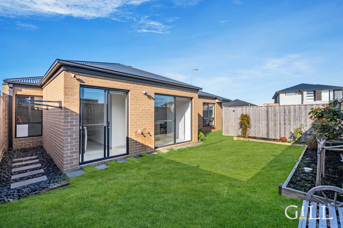 Additional image 18 of 1 Kenana Street, Clyde North VIC 3978