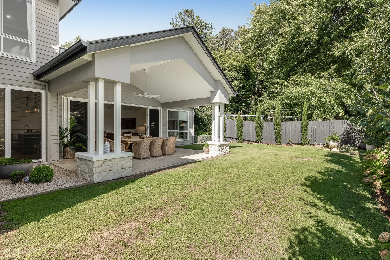 Additional image 16 of 11 Fairholme Street, Mount Lofty QLD 4350