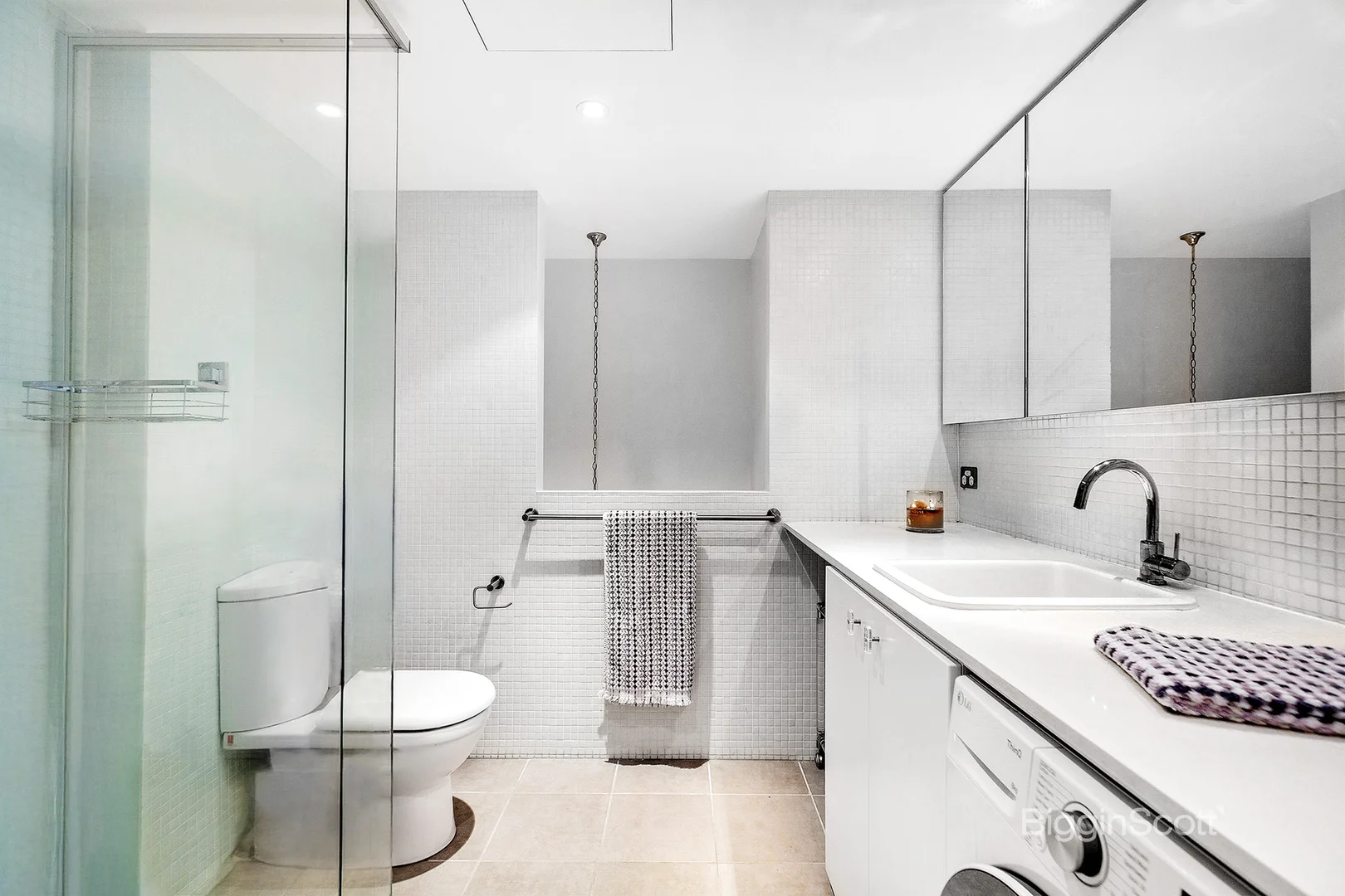 Additional image 11 of 25A/8 Trenerry Crescent, Abbotsford VIC 3067