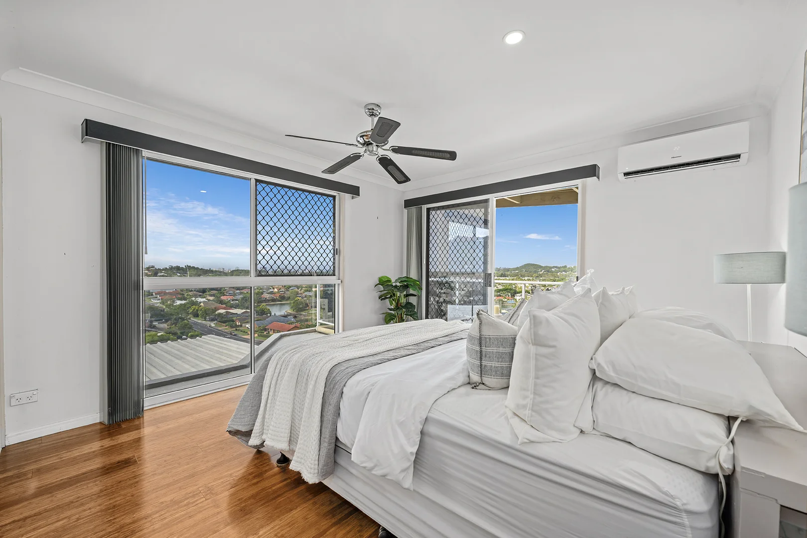 Additional image 22 of 10 Radiata Court, Elanora QLD 4221