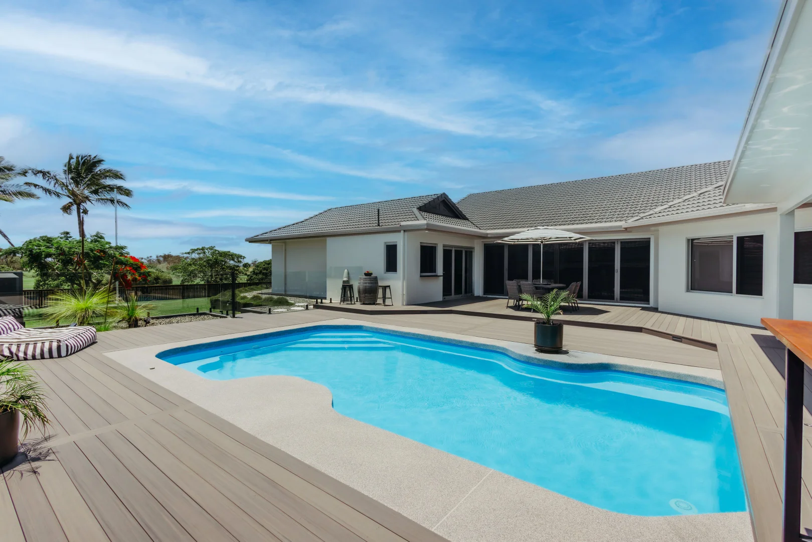 Additional image 18 of 238 Barolin Esplanade, Coral Cove QLD 4670