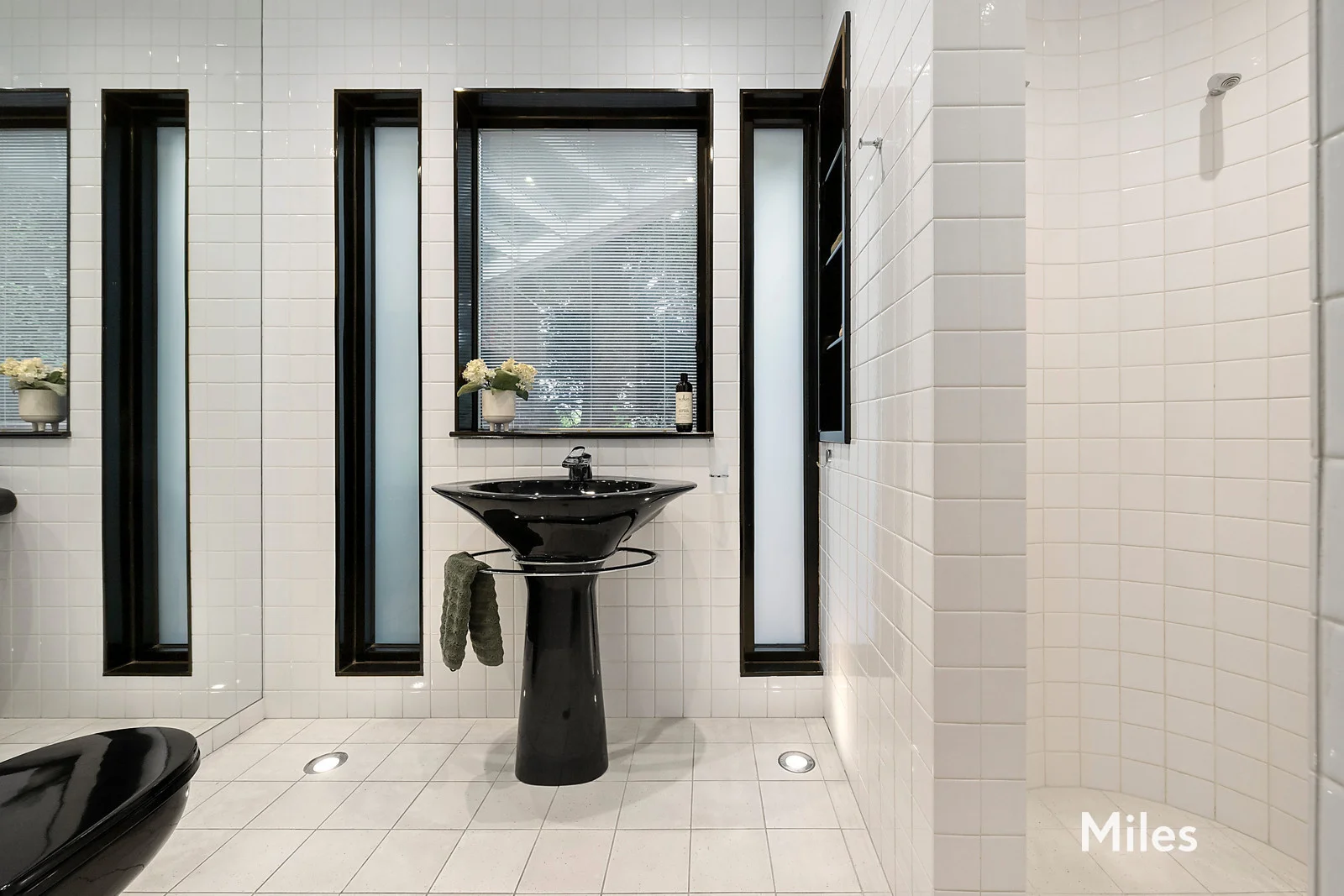 Additional image 11 of 1 Veitch Street, Ivanhoe East VIC 3079