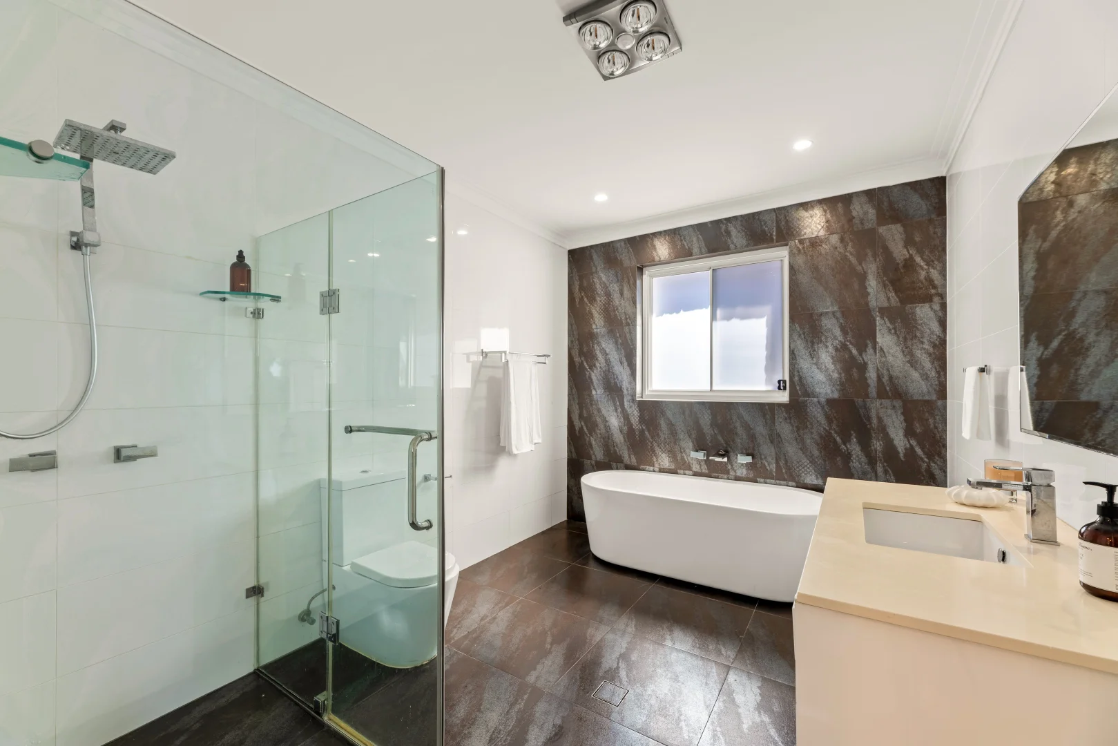 Additional image 17 of 99-101 Bignell Street, Illawong NSW 2234