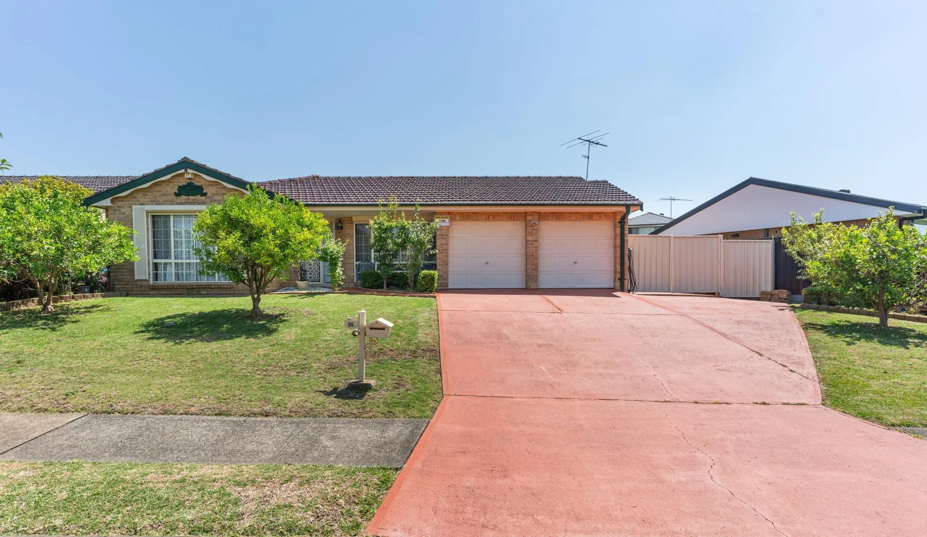 24 Newcastle Street, Wakeley NSW 2176