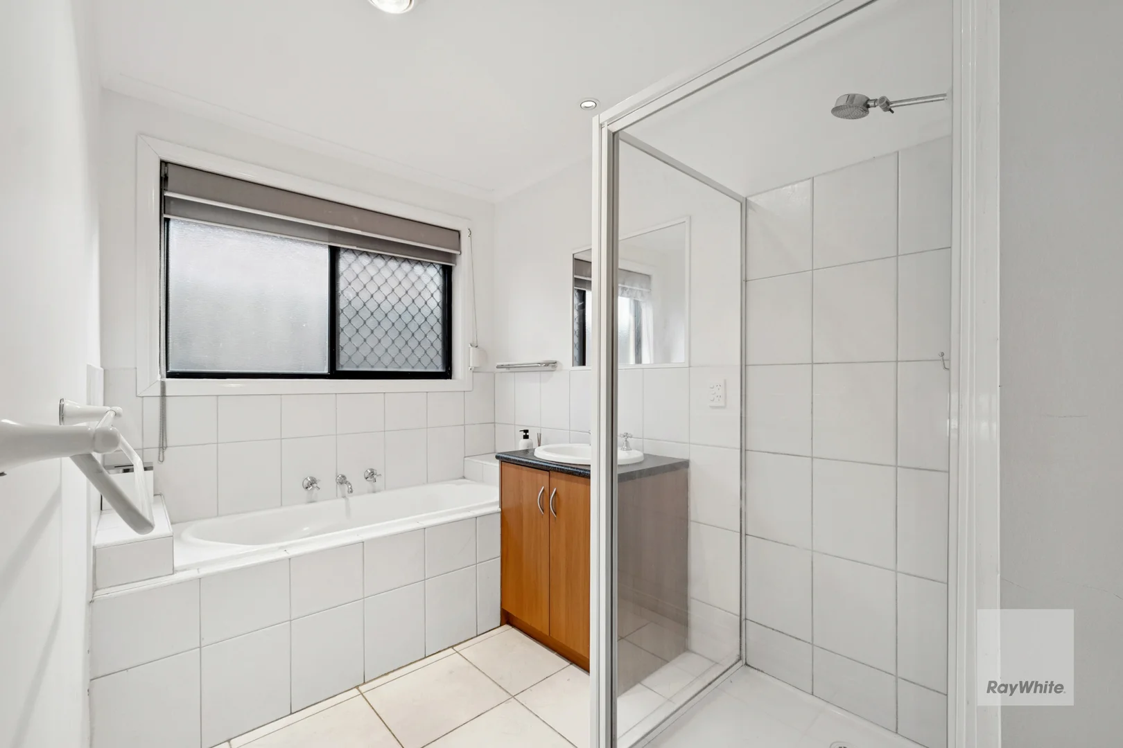 Additional image 6 of 8/21 Patonga Drive, Delahey VIC 3037