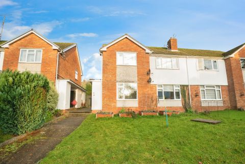 Manitoba Close, Lakeside, Cardiff CF23
