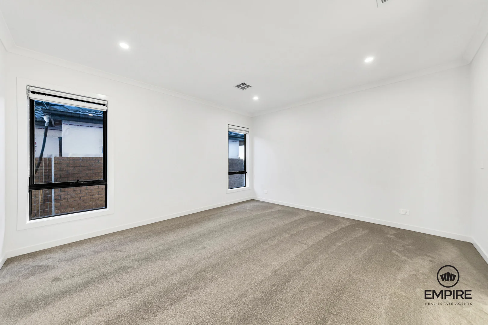 Additional image 10 of 141 Yeungroon Boulevard, Clyde North VIC 3978