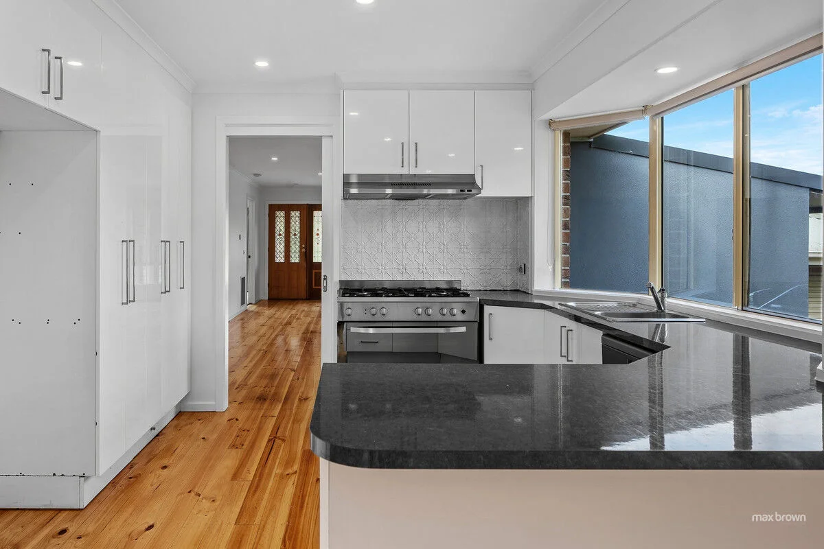 Additional image 12 of 17 Ashley Court, Seville VIC 3139