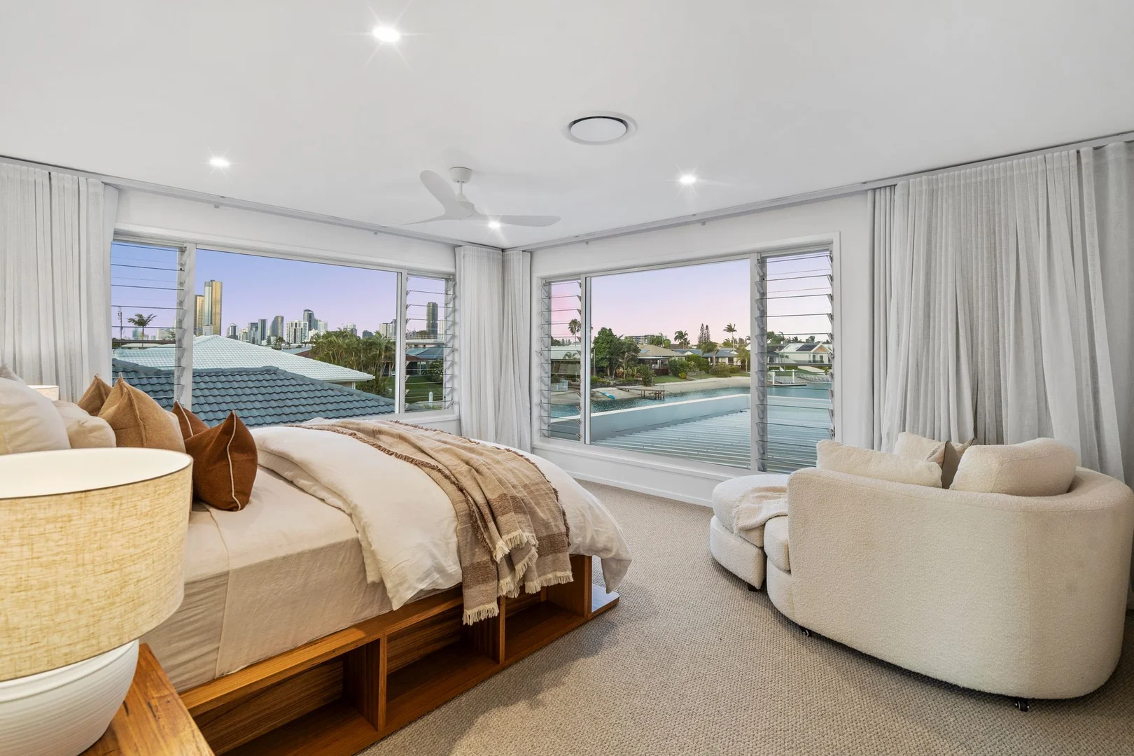 Additional image 14 of 210 Sunshine Boulevard, Mermaid Waters QLD 4218