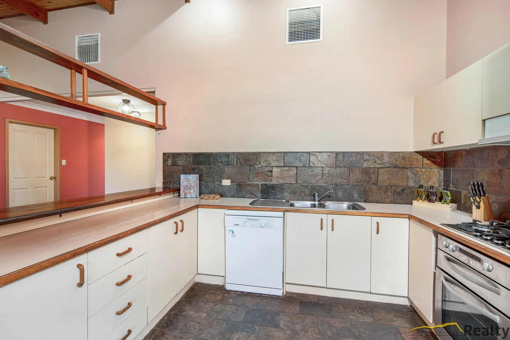 Additional image 16 of 32 Bokhara Street, Larapinta NT 0875