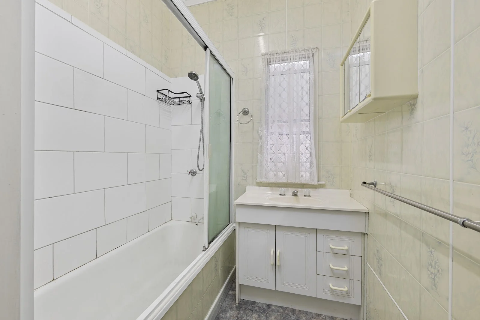 Additional image 4 of 136 Richardson Road, Park Avenue QLD 4701