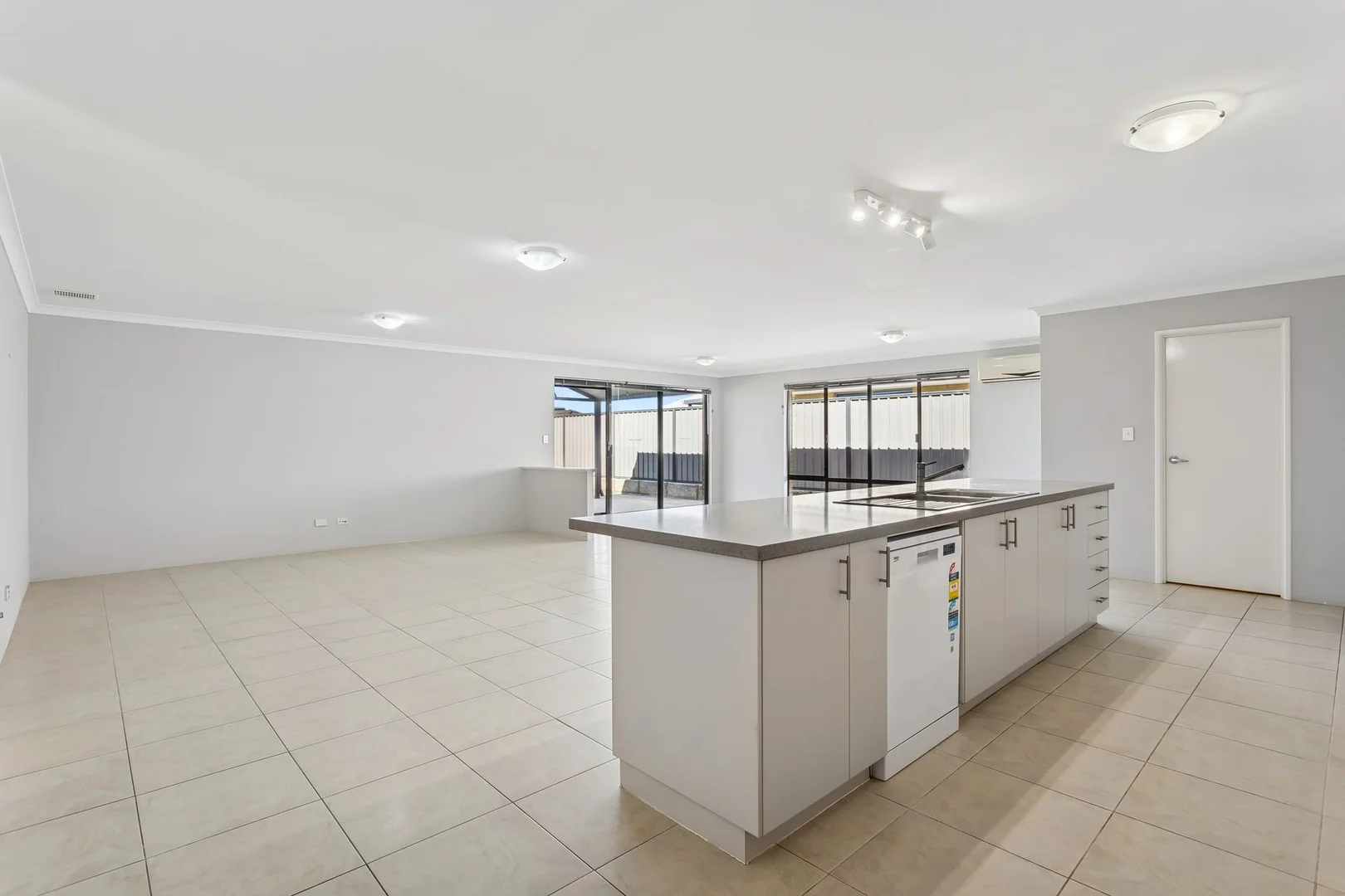 Additional image 11 of 108 Stockholm Road, Wanneroo WA 6065