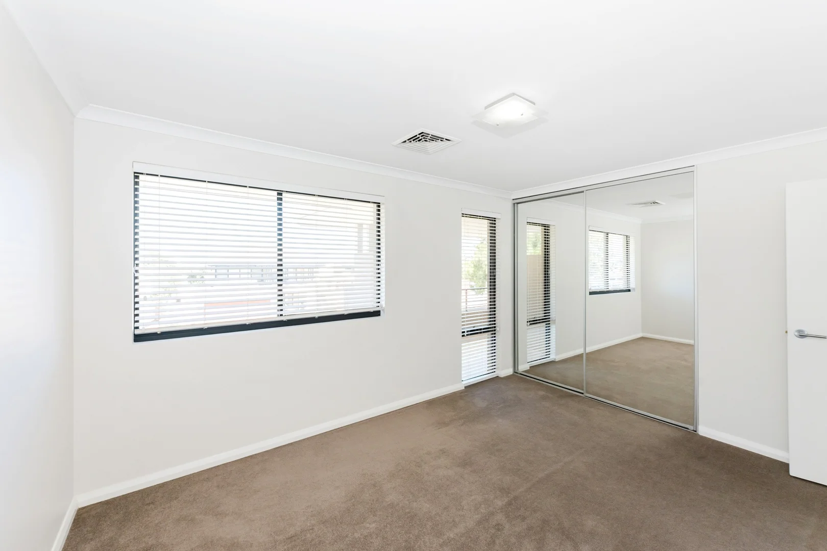 Additional image 16 of 12 Sanddune Way, Wannanup WA 6210
