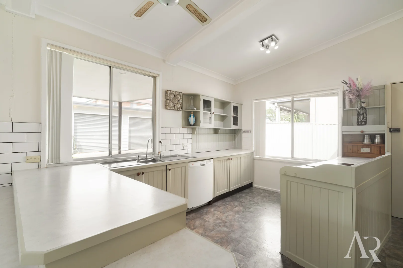 Additional image 4 of 40 Thomas Street, Picnic Point NSW 2213