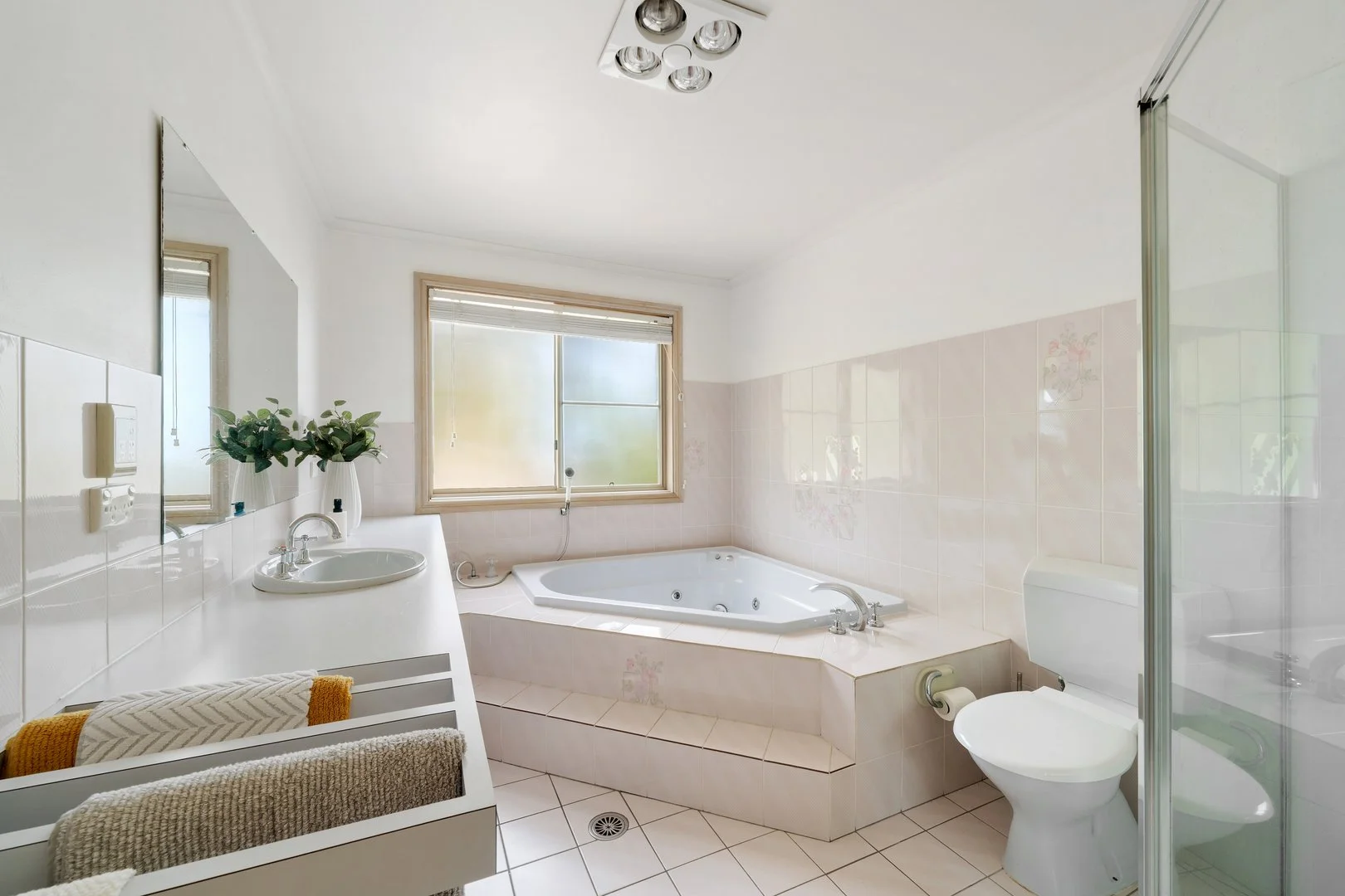 Additional image 26 of 4 Bourchier Close, Calwell ACT 2905