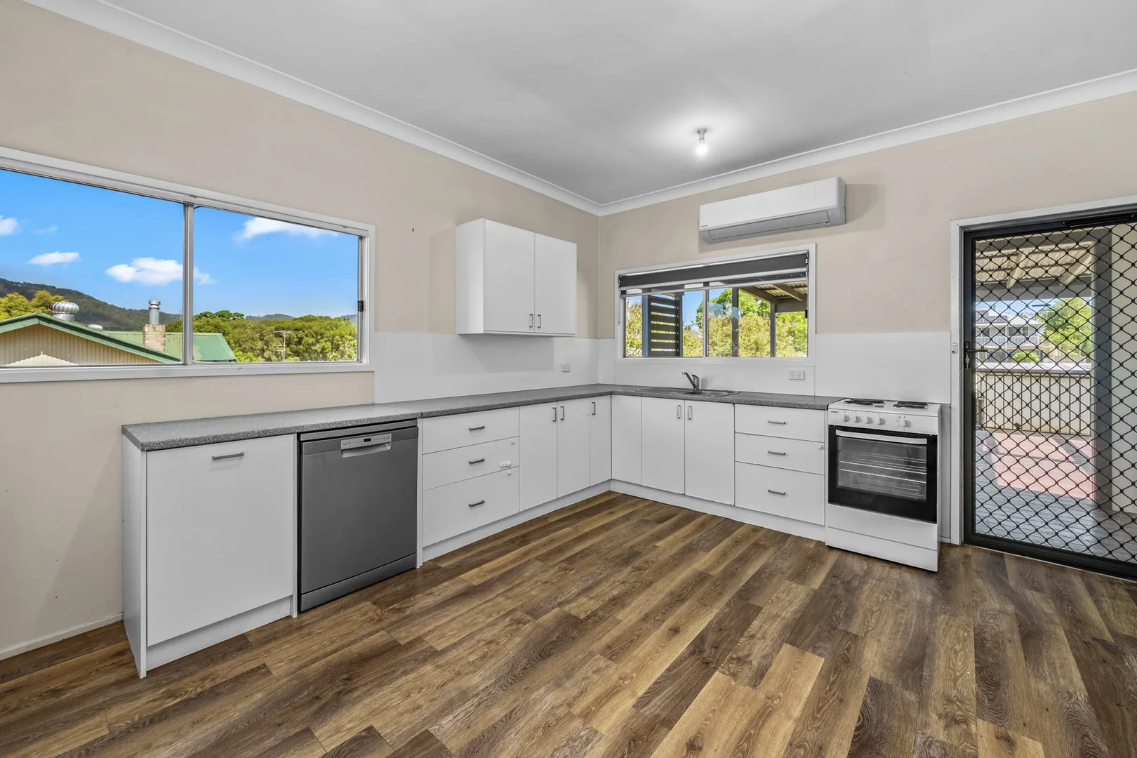 Additional image 9 of 31 Gregson Street, Gloucester NSW 2422