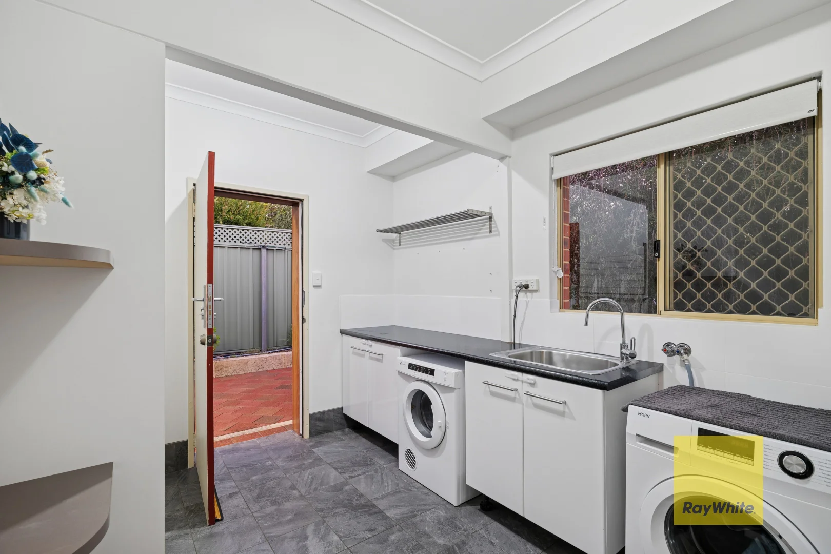 Additional image 15 of 68 Ryan Way, Lesmurdie WA 6076