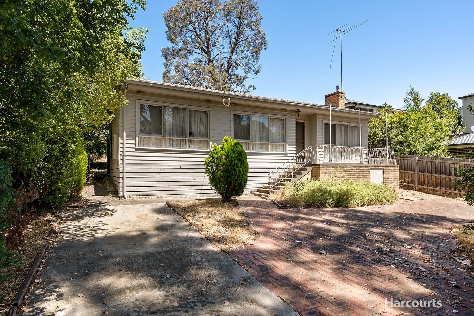 98 Parker Street, Templestowe Lower VIC 3107