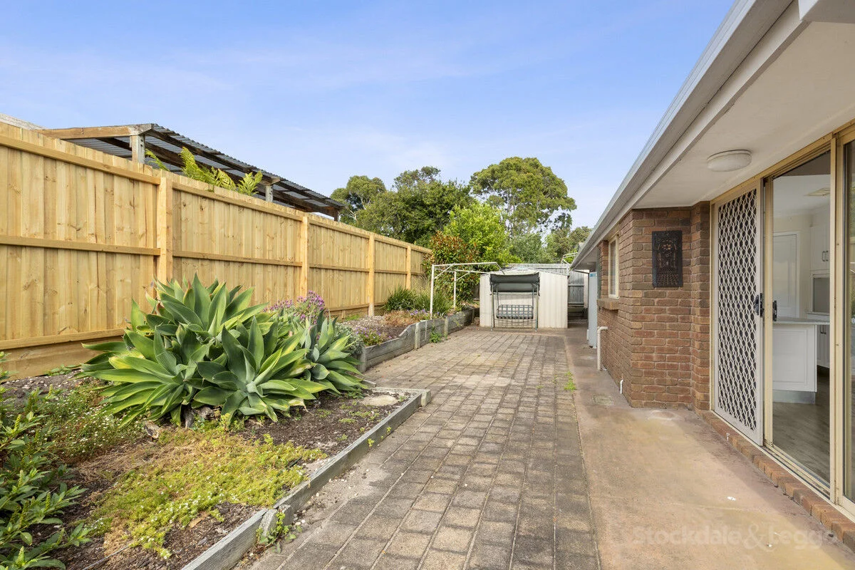 Additional image 7 of 2/52 Fenwick Street, Portarlington VIC 3223