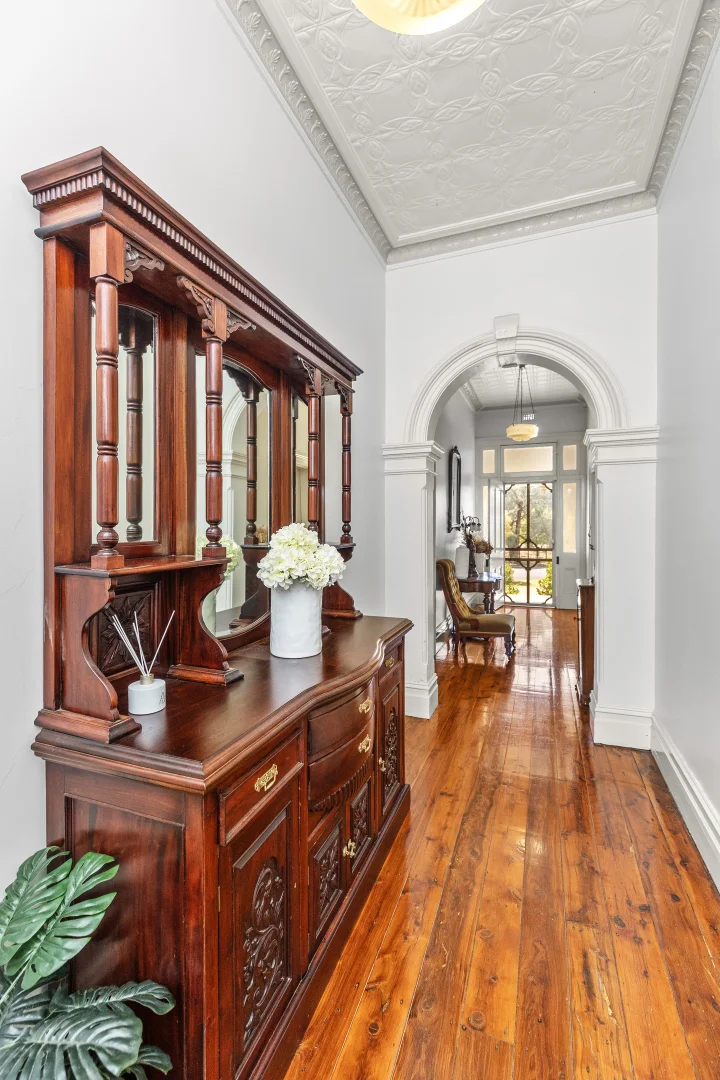 Additional image 2 of 45 Railway Parade, Junee NSW 2663