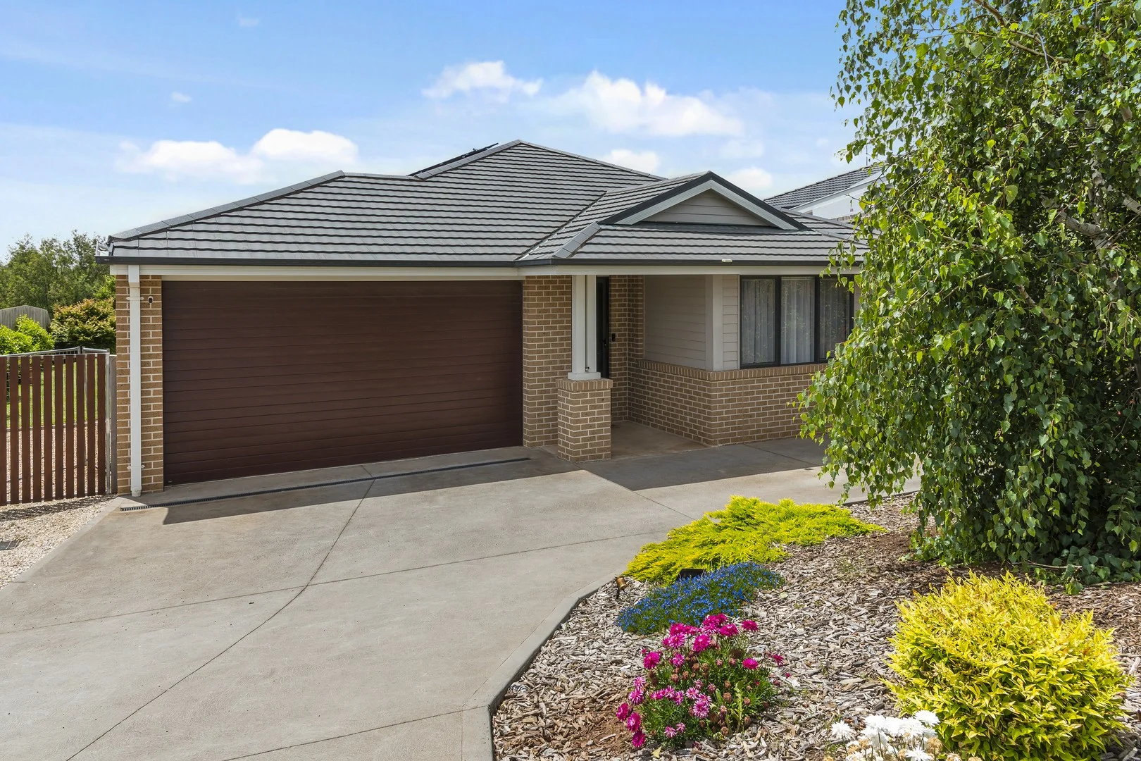 Additional image 2 of 56 Couzens Lane, Romsey VIC 3434