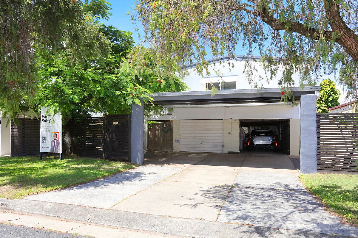 Additional image 23 of 8 Plover Avenue, Paradise Point QLD 4216
