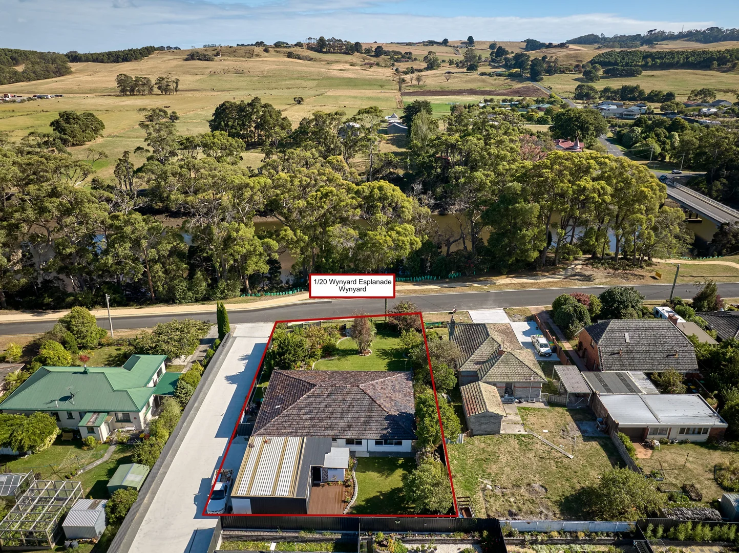 Additional image 21 of 1/20 Wynyard Esplanade, Wynyard TAS 7325