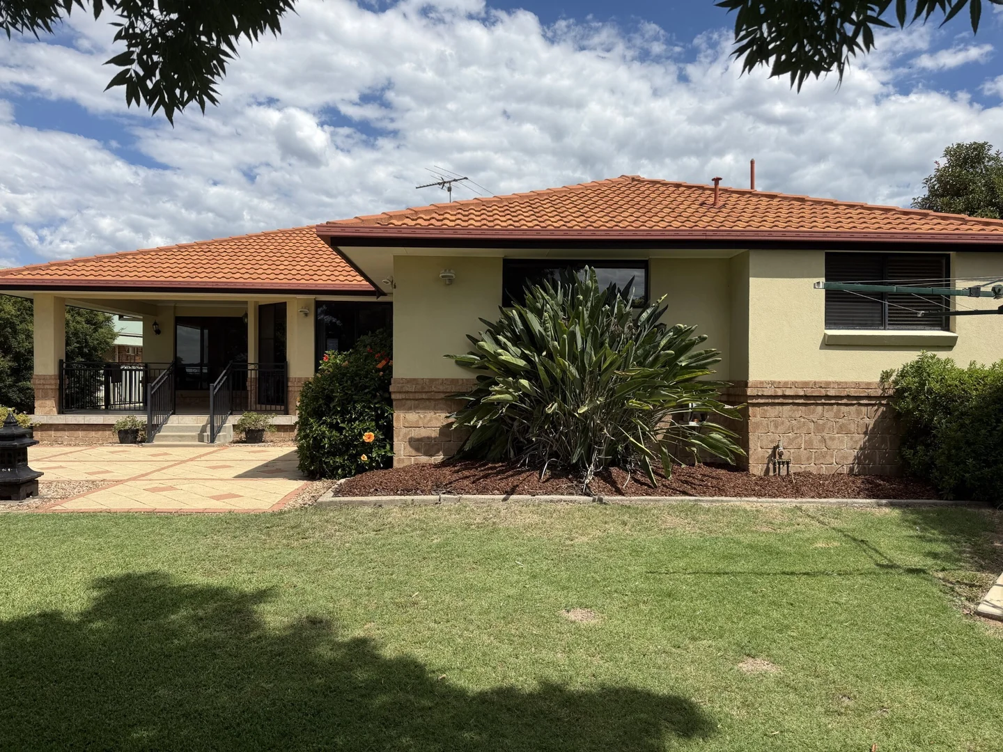 Additional image 2 of 23 Crestview Pl, Inverell NSW 2360