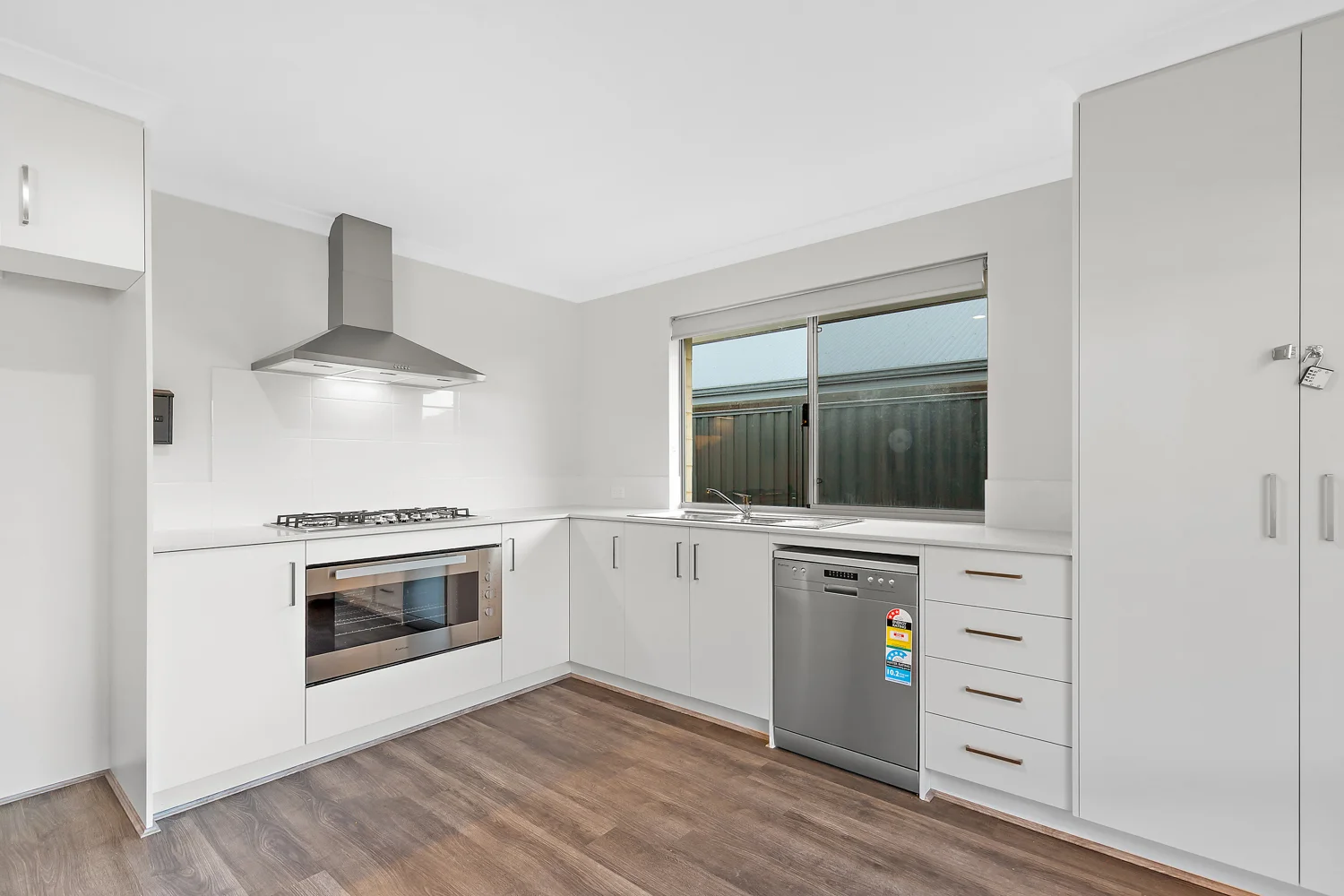 Additional image 3 of Madora Bay WA 6210