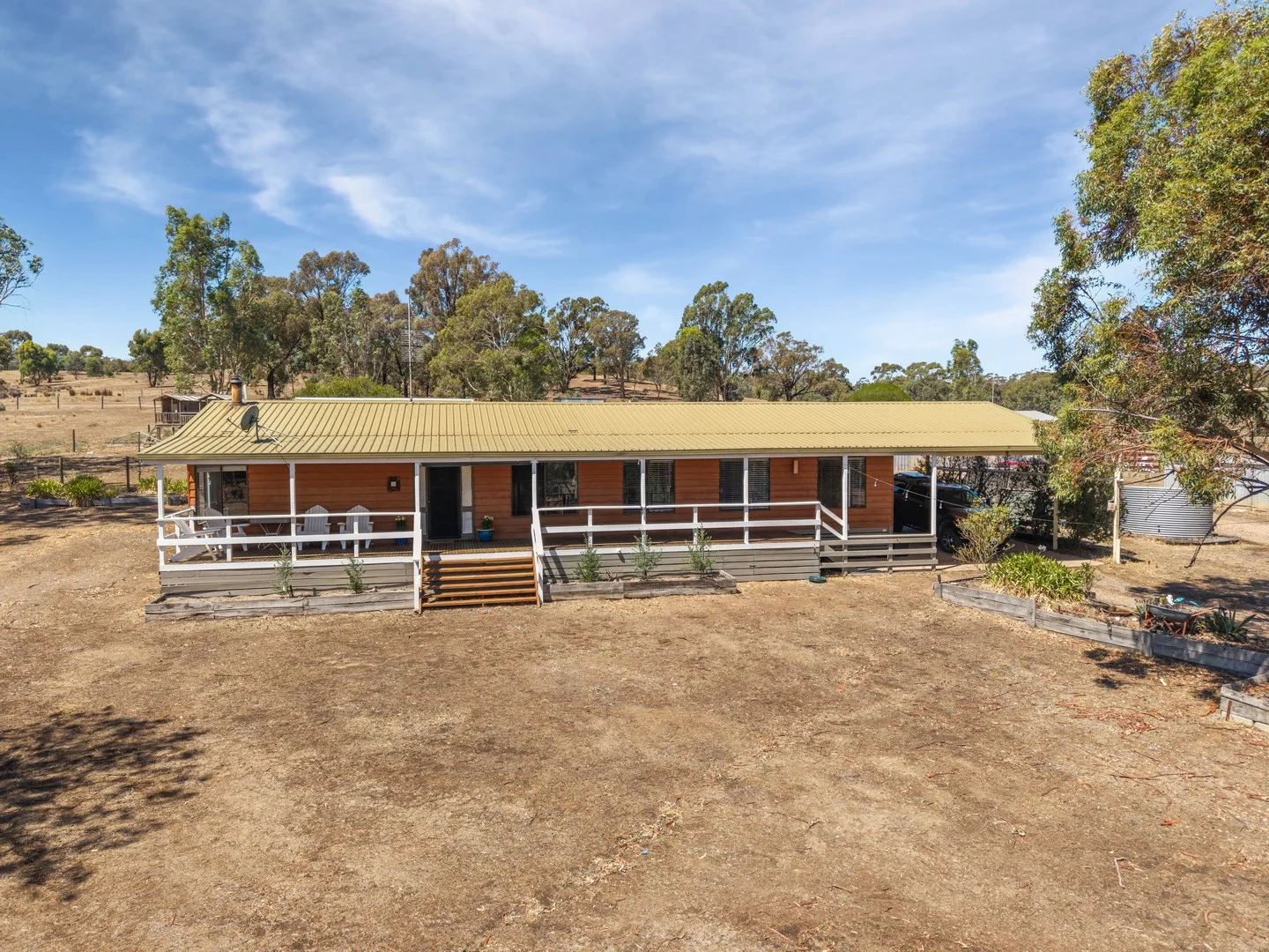 51 Chapmans Lane, Heathcote VIC 3523
