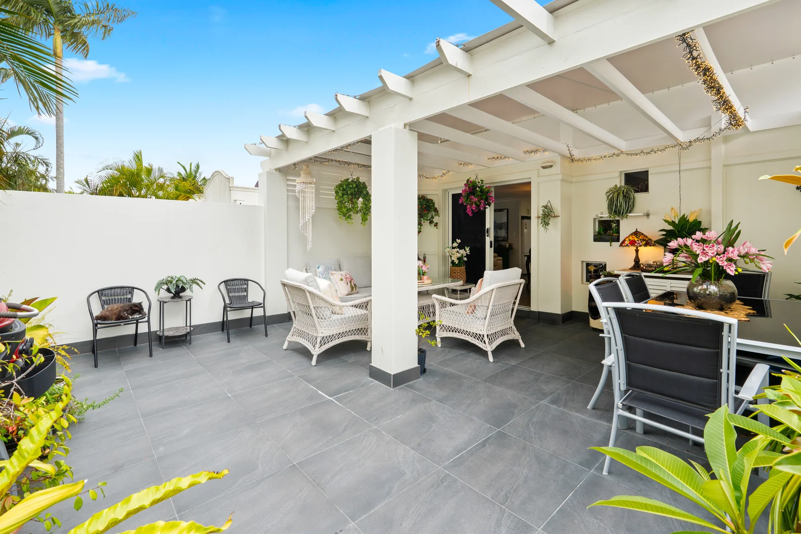 Additional image 12 of 6/Adriana 100 Cotlew Street East, Southport QLD 4215