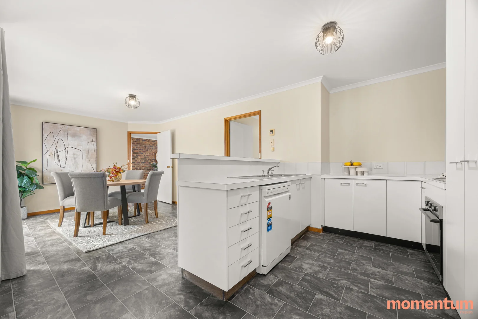 Additional image 13 of 6/12 Blackett Crescent, Greenway ACT 2900