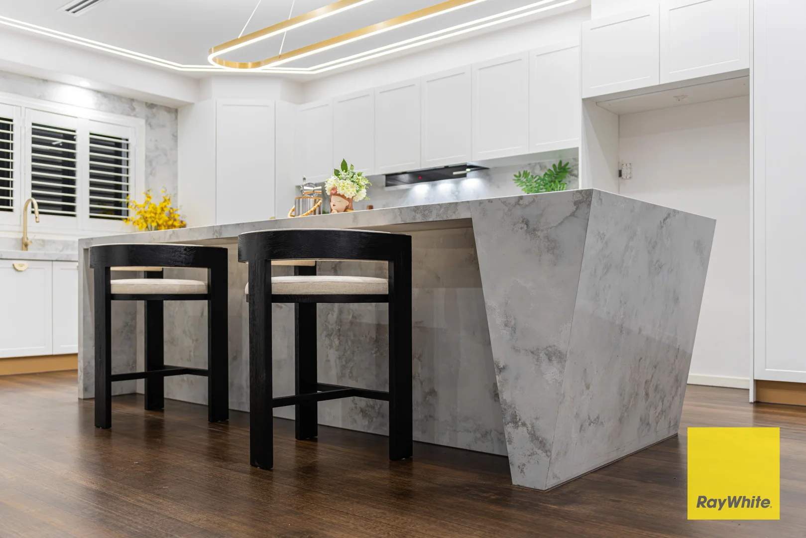 Additional image 50 of 33 Tournament Drive, Sanctuary Lakes VIC 3030