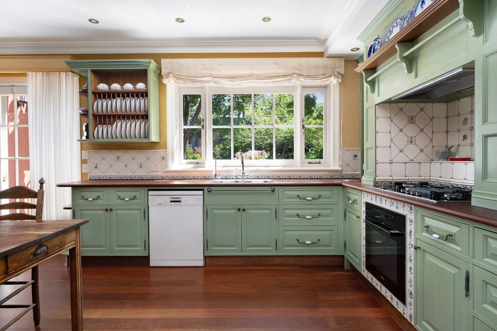 Additional image 4 of 1 Arkana Street, Yarralumla ACT 2600