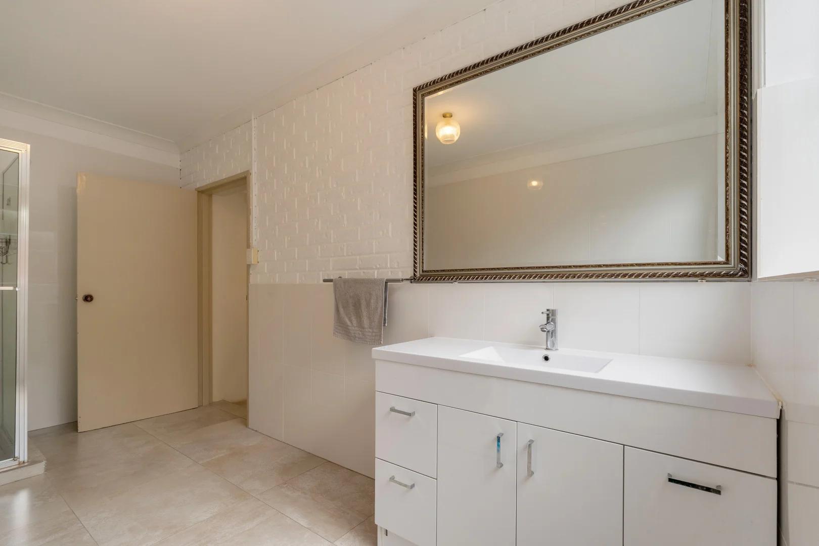 Additional image 18 of 4 Aberdeen Avenue, Greenvale VIC 3059