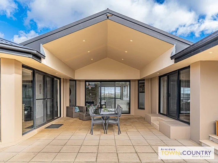 Additional image 16 of 28 Golden Grove, Armidale NSW 2350