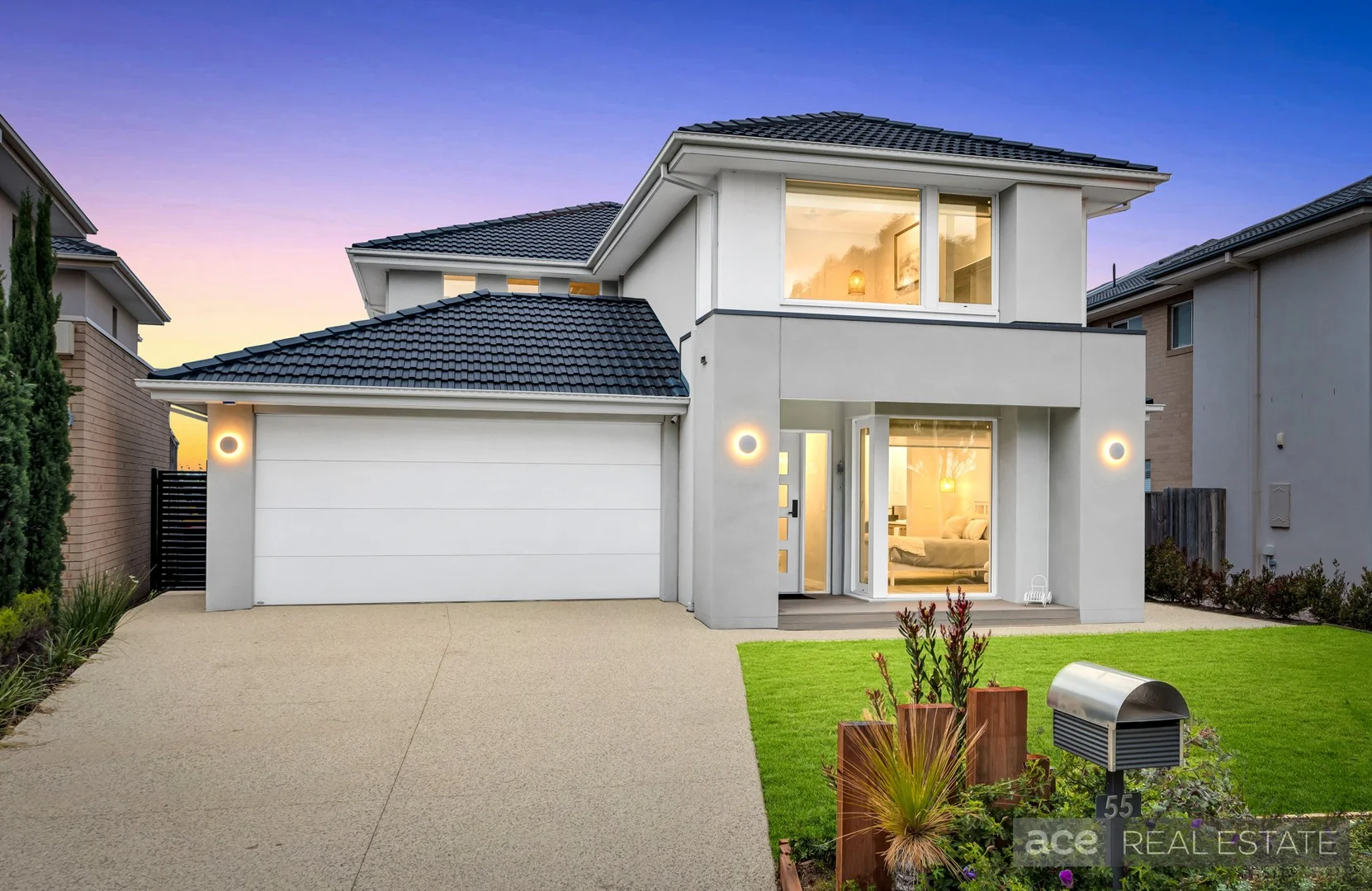 55 Coastal promenade, Sanctuary Lakes VIC 3030