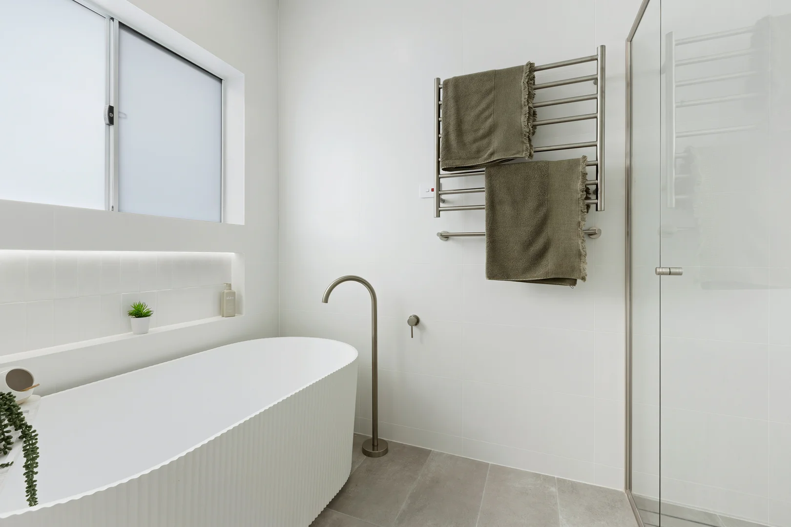 Additional image 24 of 8 Parklands Way, Orange NSW 2800