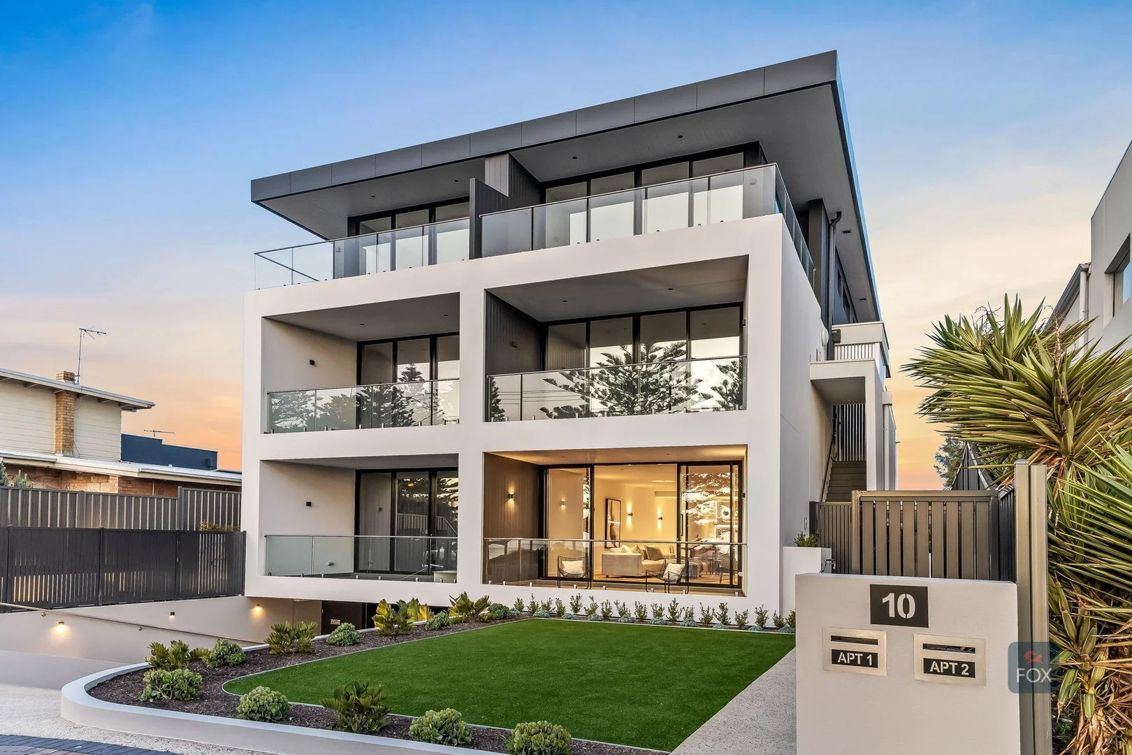 1/10 Esplanade, Semaphore South SA 5019