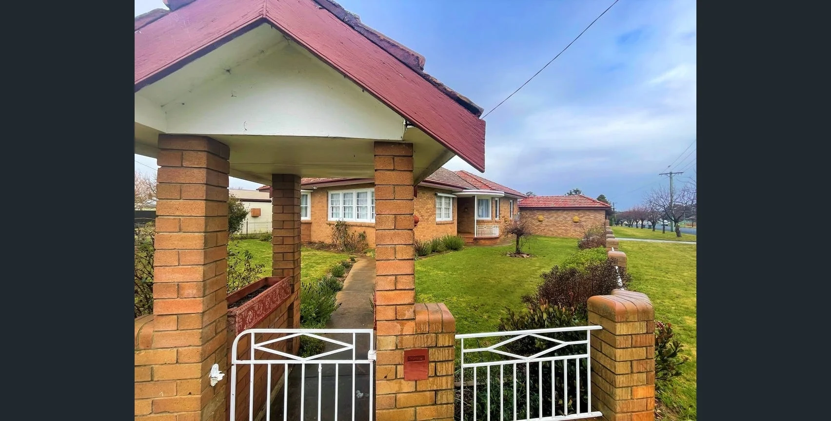 134 Bridge Street, Uralla NSW 2358