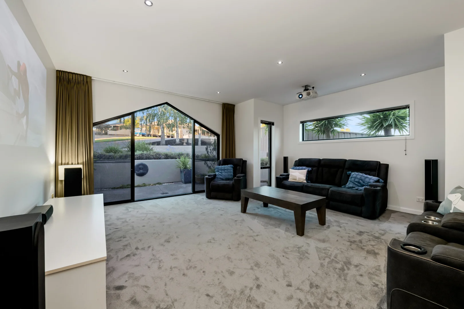 Additional image 3 of 10 Ruth Street, Golden Square VIC 3555