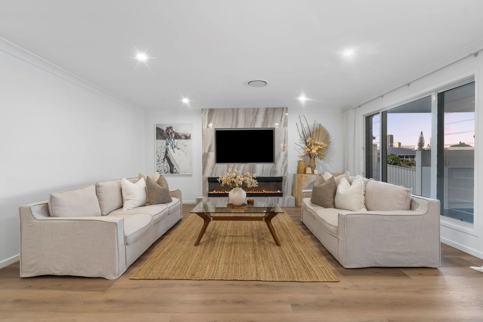 Additional image 8 of 210 Sunshine Boulevard, Mermaid Waters QLD 4218