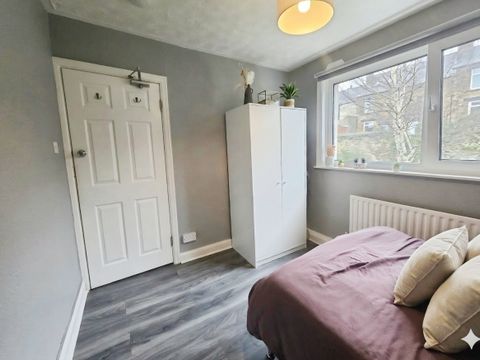 Essex Road, Sheffield S2